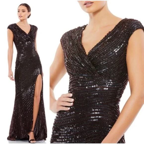Mac Duggal Cap Sleeve Sequined Evening Gown V-Neck Brown Size 4 NWT - Picture 1 of 12